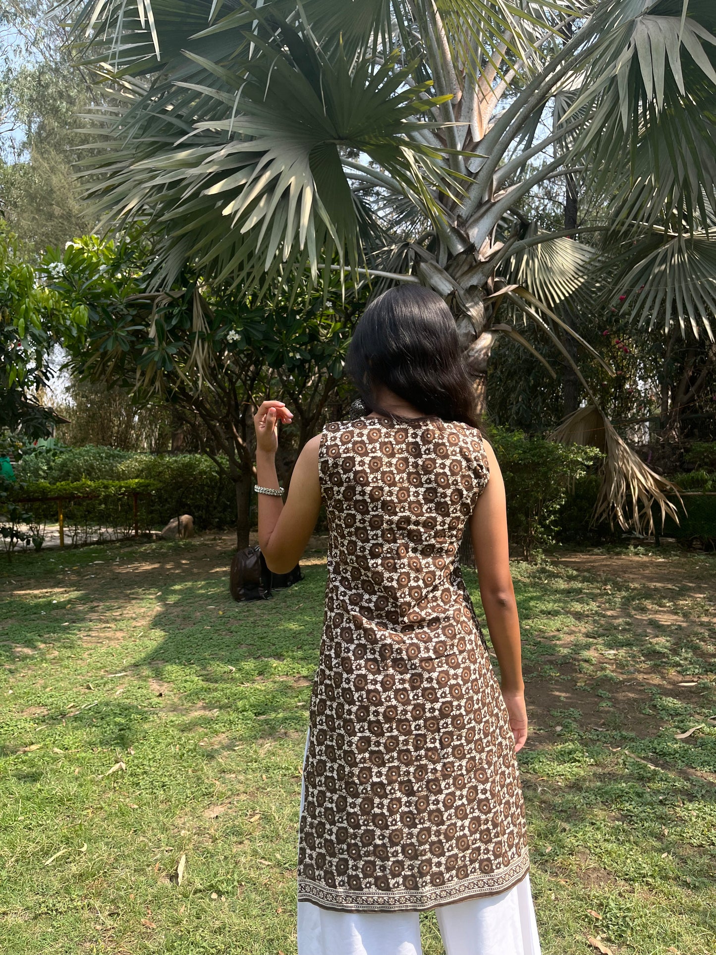 BrownAura Kurti