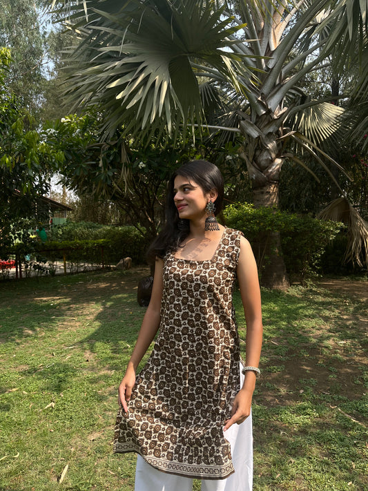 BrownAura Kurti